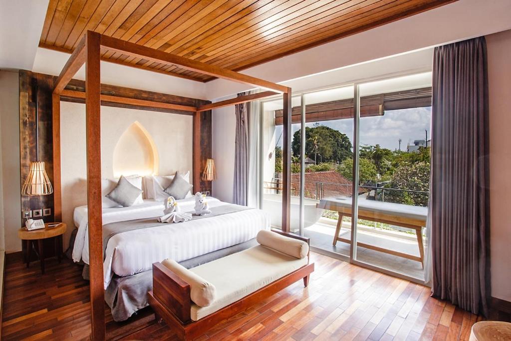 Jimbaran Bay Beach Resort And Spa By Prabhu Exterior photo