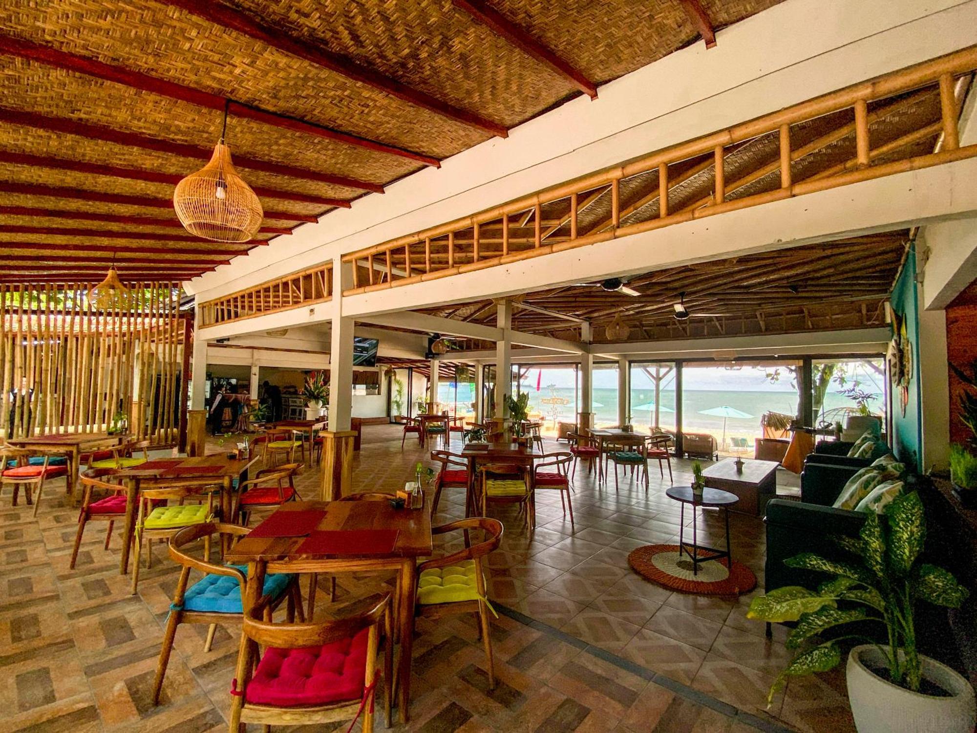 Jimbaran Bay Beach Resort And Spa By Prabhu Exterior photo