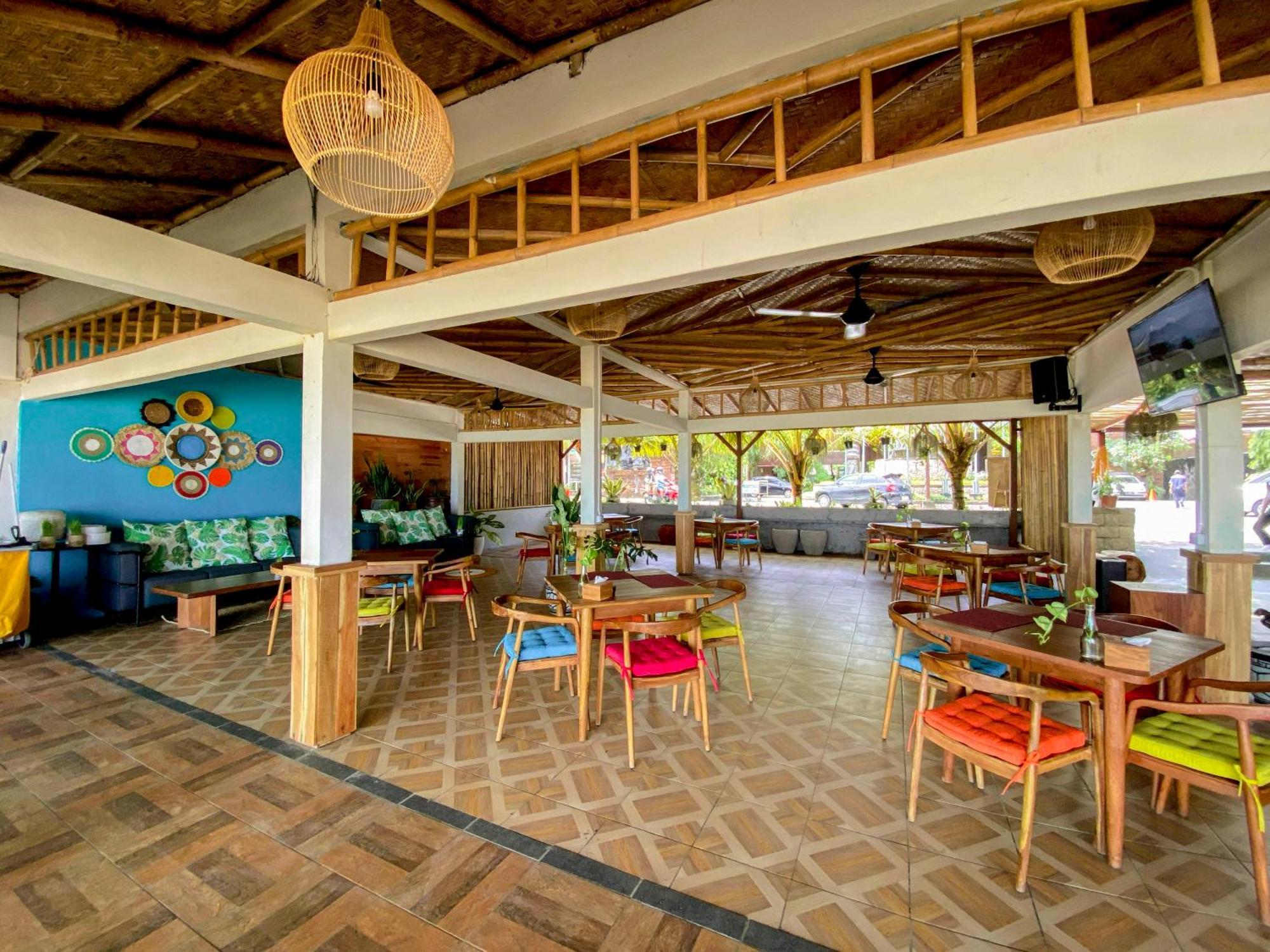 Jimbaran Bay Beach Resort And Spa By Prabhu Exterior photo