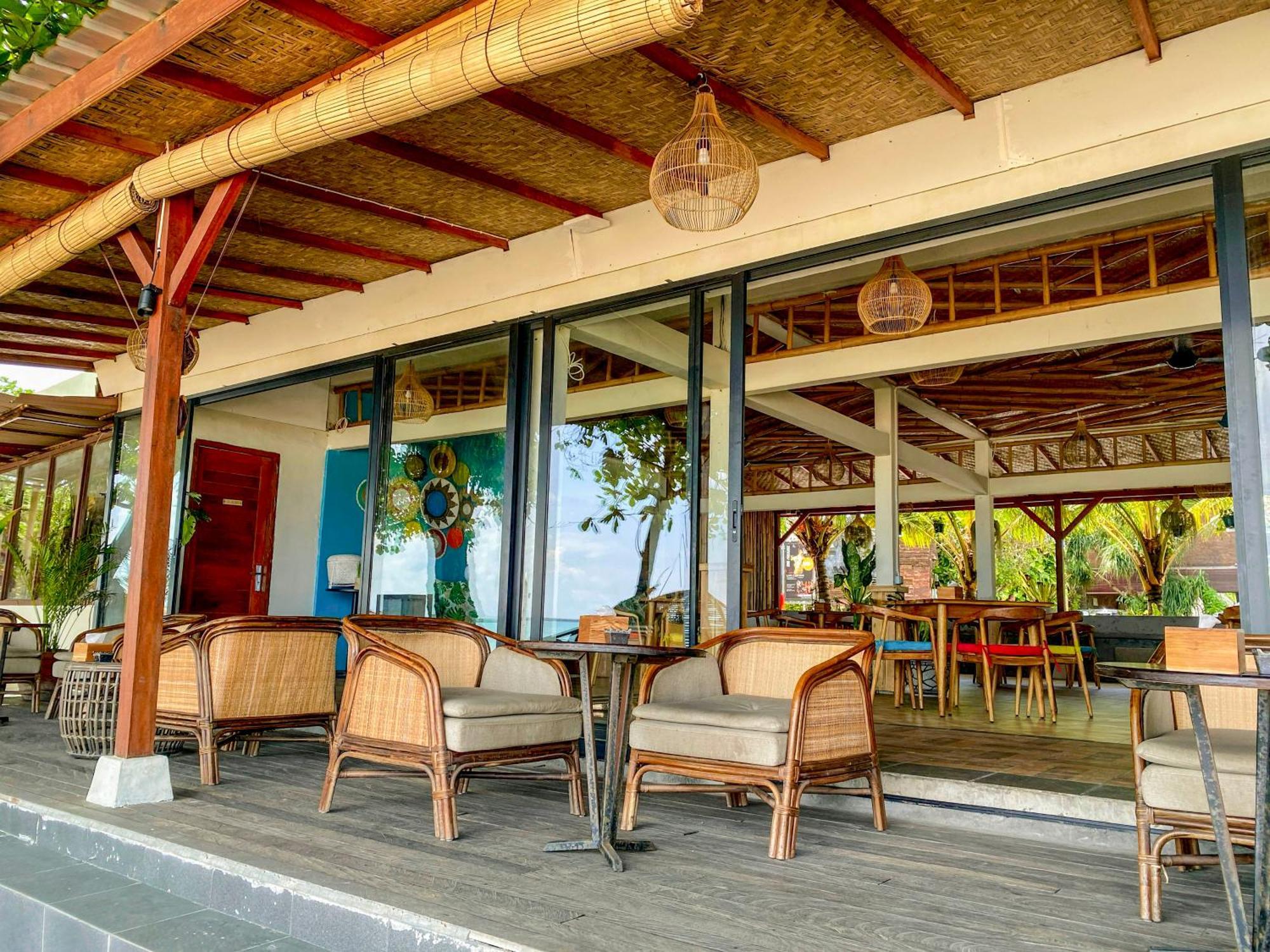 Jimbaran Bay Beach Resort And Spa By Prabhu Exterior photo